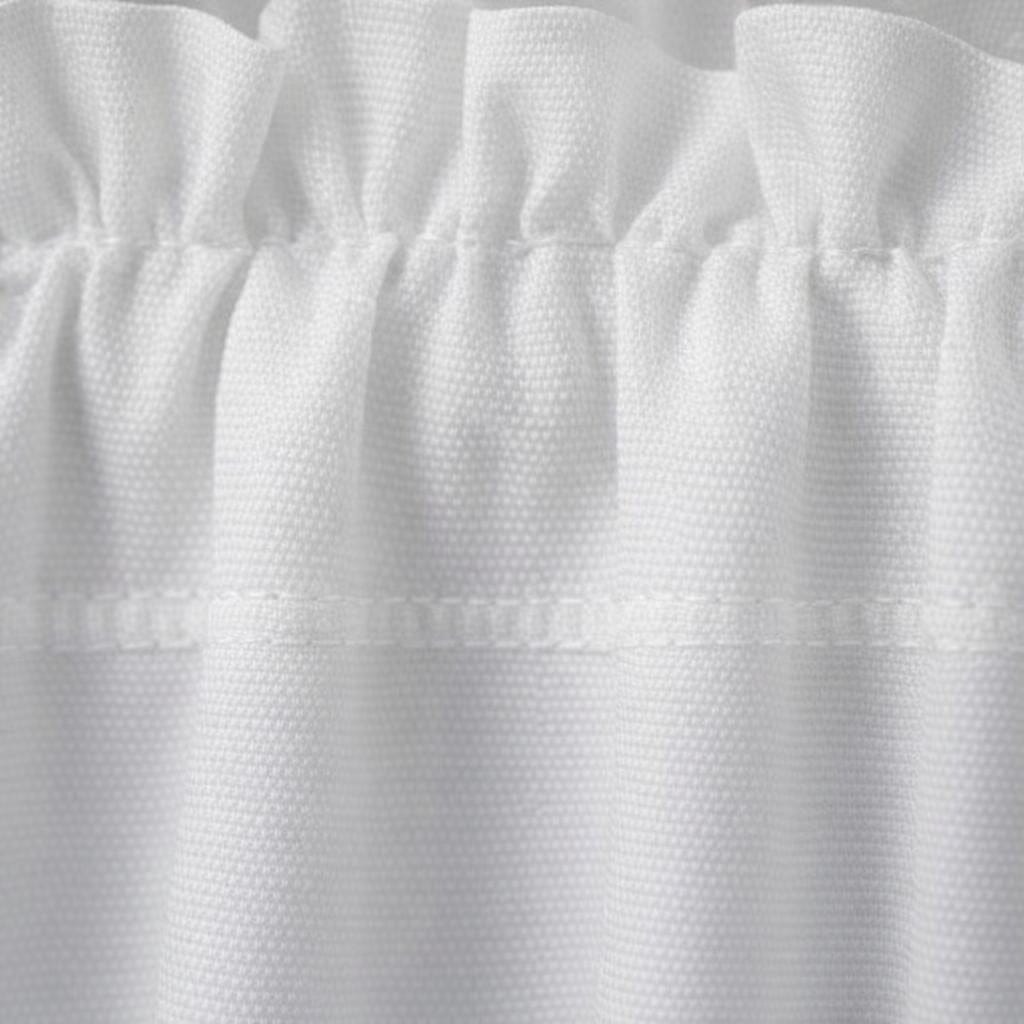 Rideau pour cacher placard